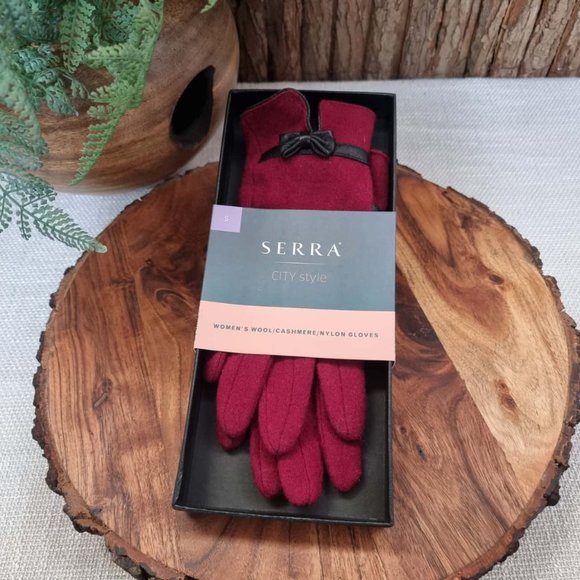 Accessories - Cashmere Wool Leather Trim Red Black Bow Winter Gloves NWT